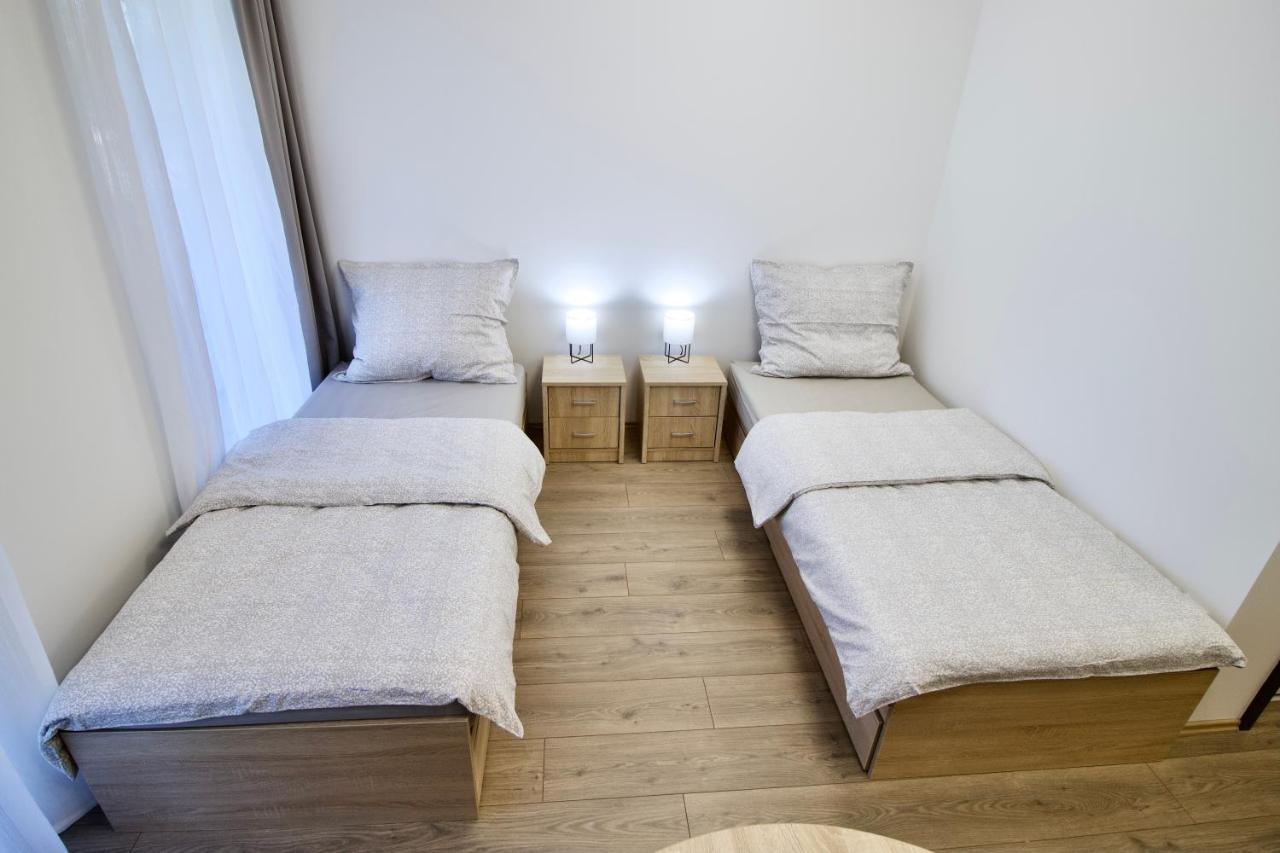 Sport Centrum Apartman Pápa 外观 照片