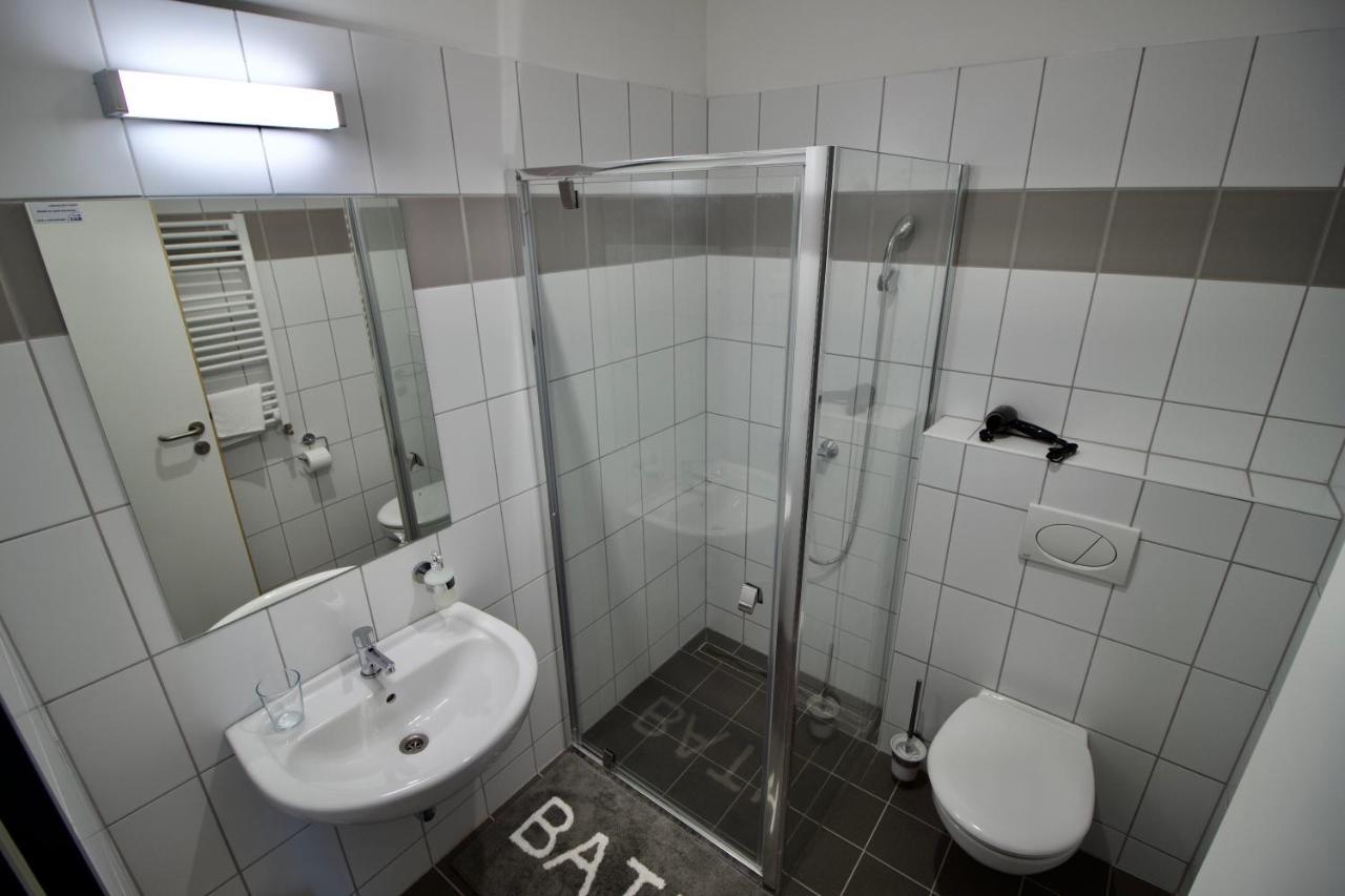 Sport Centrum Apartman Pápa 外观 照片